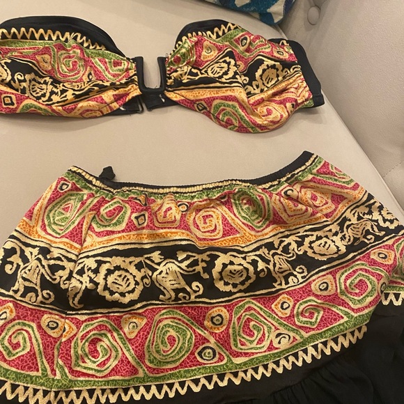 Catalina bikini top and skirt cover up - no bottom - Picture 3 of 4